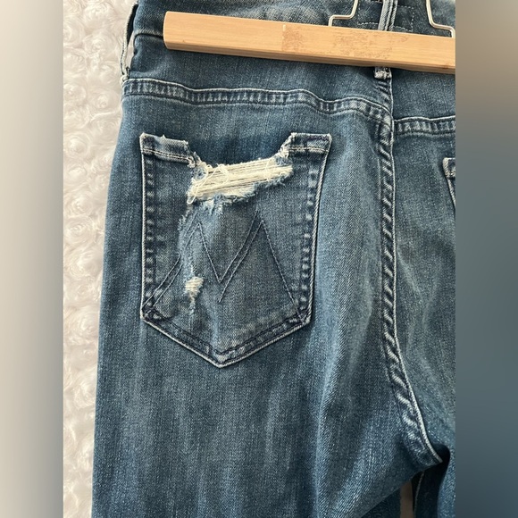 MOTHER High Waisted Looker Ankle Fray Size 28 - Picture 6 of 9
